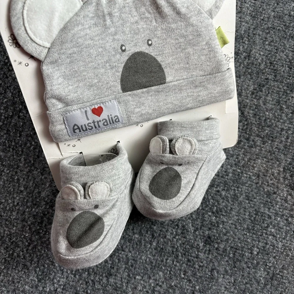 VTG Y2K  Kiki‎ Koala & Friends Baby 0–6M Gray Hat Booties Set Animal Australia